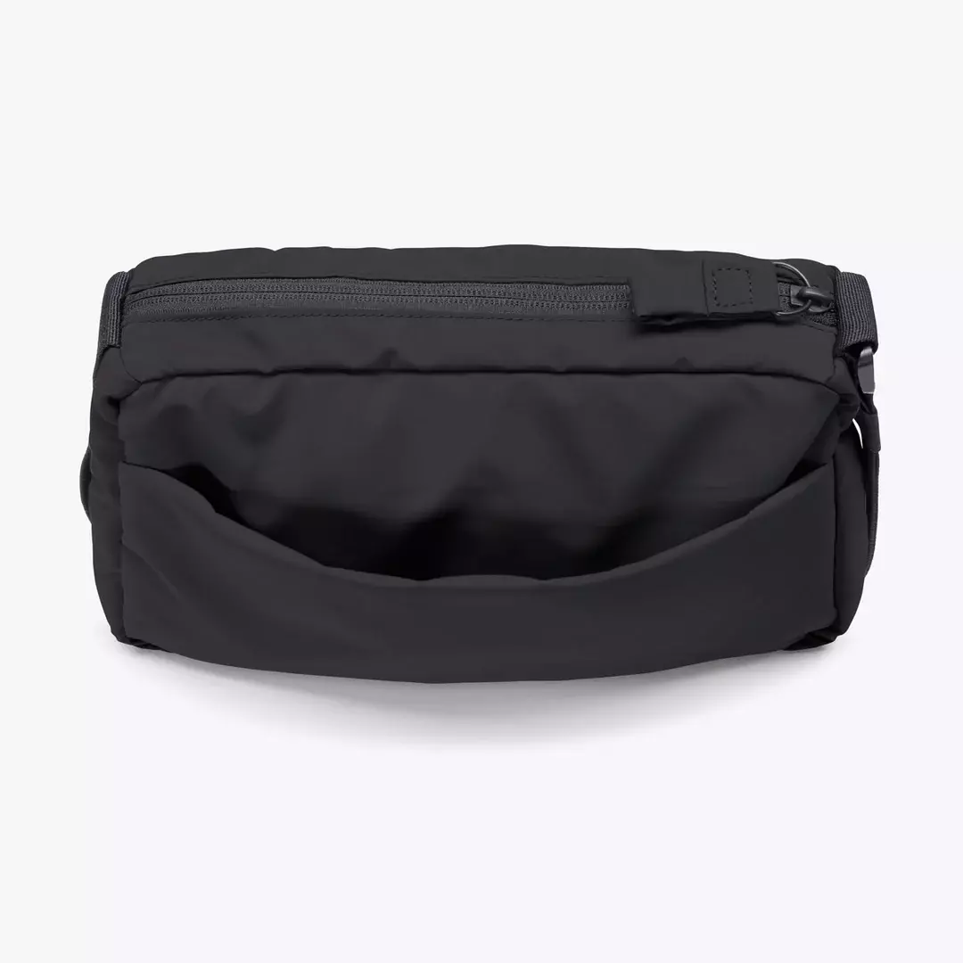 Ucon Acrobatics Emi Moss Black Tasche vegan schwarz